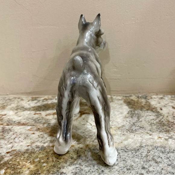 LEFTON Vintage Schnauzer Dog Puppy Porcelain Figure - Picture 4 of 8